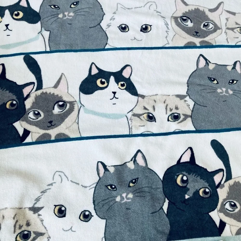 Curious Kitties Gray Cat Print 2-pc Bath & Hand Towels Set